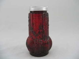 NEW RUBY RED SPICE SHAKER SUGAR SHAKER ROUND FLORAL DEPRESSION STYLE 