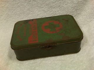 VINTAGE Boy Scouts of America 1940s Era First Aid Kit tin