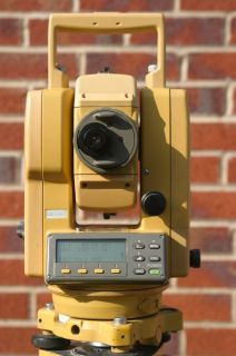 TOPCON GTS 211D TOTAL STATION SERVICED & 1 YEAR CALIBRATION 