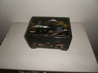VINTAGE JEWELRY BOX JAPANESE BLACK LACQUER WITH ABALONE DETAILS
