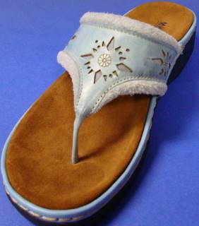 Minnetonka Thong Sandals w/Cut Out Design BLUE New