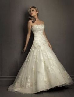 ALLURE BRIDAL SAMPLE DRESS STYLE 8720 SIZE 12 IN IVORY