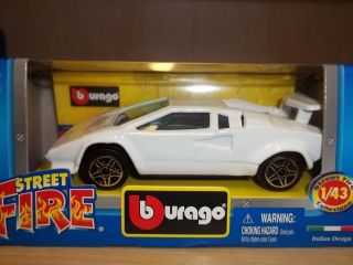 Burago Lamborghini Countach White 1/43