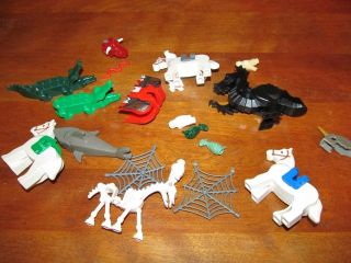 Lego Legos Animals Lot Horses Alligator Shark Saddles Baby Dragons