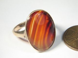 QUALITY ANTIQUE ENGLISH 9K GOLD AGATE SIGNET RING
