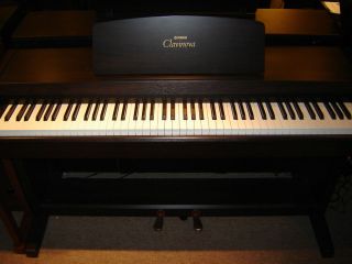 Used Yamaha Clavinova CLP810S Digital Piano
