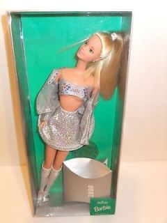 2000 millenium barbie in Holiday Barbie