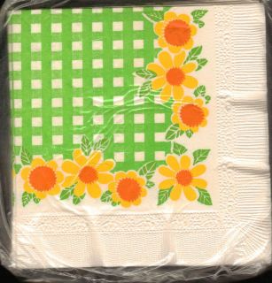   Paper Napkin Lot Coasters 2 Packages Napkins Green Gingham Daisy CUTE
