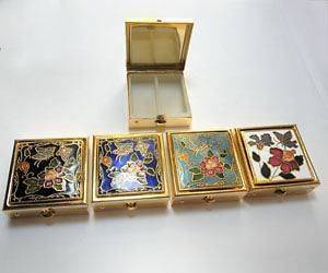 ONE (1) Cloisonne Enamel Square Pill Box 1 1/2 with 2 Section Plastic 