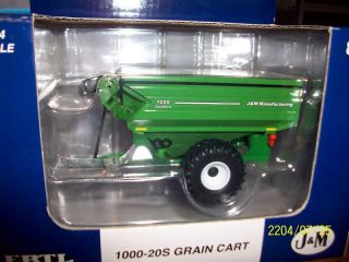 Ertl 1/64 scale toy Farm green J&M Grain Storm grain cart 2008