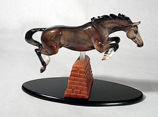 Starlite Equine Collectible Bay Jumping Horse Ltd Ed Retired Sculpture 