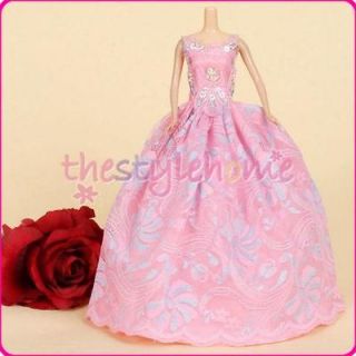   Attractive Wedding Gown Dress Embroidery for Barbie Doll Wardrobe