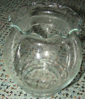 Small Fish Bowl Glass 3 cups capacity Betta Gold Fish used