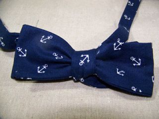 SELF TIE BOW TIE   ANCHORS AWEIGH NAUTICAL   NAVY
