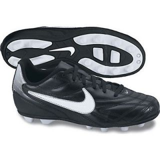 kids soccer cleats, Clothing, 