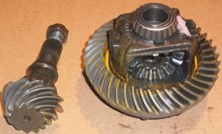1996 CHEVY BLAZER JIMMY FRONT DIFFERENTIAL CARRIER 3.50 GEAR