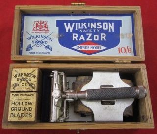 Vintage WILKINSON Sword EMPIRE SAFETY RAZOR Wooden Box Circa 1930 