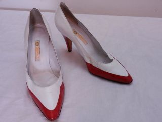   VINTAGE Womens 38 7.5 GUCCI Red & White Spectator Heels MADE IN ITALY