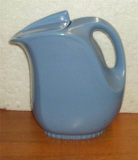 hall pitcher blue in Hall