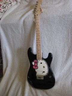 hello kitty guitars in Musical Instruments & Gear