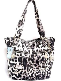 Kathy Van Zeeland Handbag Street Style Tote Bag Zebra