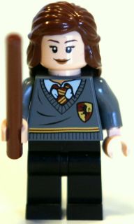 LEGO 4738 Harry Potter Hagrids Hut Hermione Gryffindor Uniform 