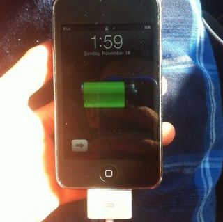 32 gb ipod touch in iPods &  Players