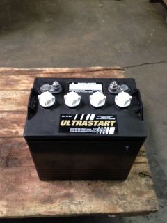   Black Box 8 Volt 150 Amp Hour Deep Cycle Golf Cart Battery (T 860