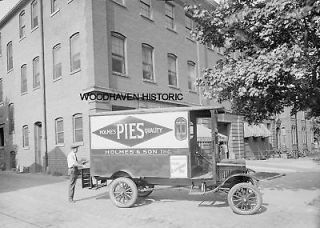 Holmes Bakery truck, Ford Motor Co. Photo