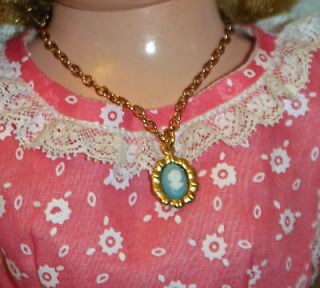   Vtg. CAMEO Necklace CISSY Miss Revlon Sue Toni Fashion Doll Jewelry