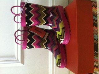 MISSONI FOR TARGET CHILDRENS RAIN BOOTS  SIZE L  NEW IN BOX