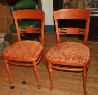 BEAUTIFUL PAIR 1950S THONET SIDE CHAIRS / BENTWOOD