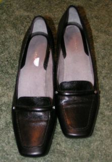 Liz Claiborne Black Leather Oxford pump heel 2.5 Women Shoes 9.5 M B