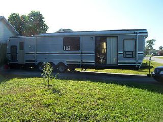 1990 37 ATV Travel Trailer , Clear Title, Good Condition