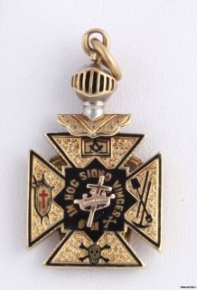 Vintage Knights Templar Masonic Locket Fob   14k Solid Gold Masons 
