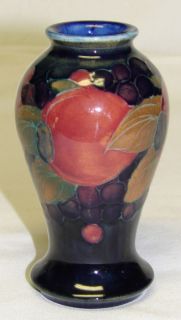 William MOORCROFT Pottery POMEGRANATE Mini Vase c.1918