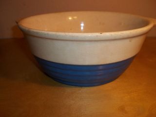   Universal Potteries inc Stoneware mixing / serving bowl crockery crock