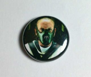SILENCE OF THE LAMBS HANNIBAL HOPKINS MASK 1 MOVIE PIN BUTTON PINBACK