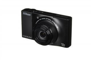 Nikon COOLPIX S8000 14.2 MP Digital Camera   Black