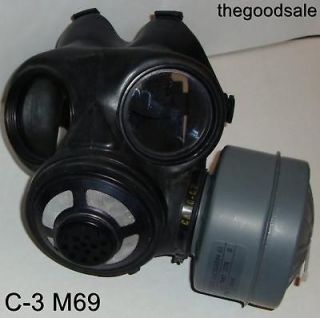  Canadian C 3 M69 Gas Mask & One 60mm SEALED NBC Filter (Size Small