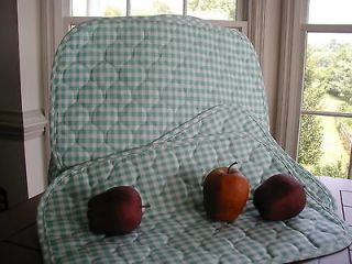 Sage Green Gingham BRAND NEW 4 Quilted Cloth Placemats Specially Made