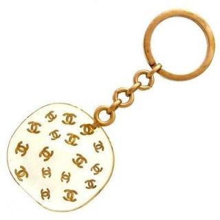   vintage Chanel keychain key ring CC logo clear plastic COCO #co102