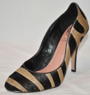 VINCE CAMUTO Quest Tiger Stripe Pony Hair Leather Pumps Heels Shoes 6 