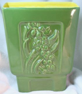 Vintage RED WING Pottery Tropicana Vase Green with Yellow Interior 