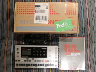   Stereo, Drum, Machine, w, manual, A) in Electronic Instruments