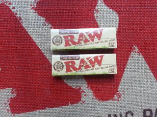 raw rolling papers in Papers