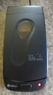 KINYO VHS 1 Way VIDEO CASSETTE TAPE REWINDER Model # UV 428 Black 