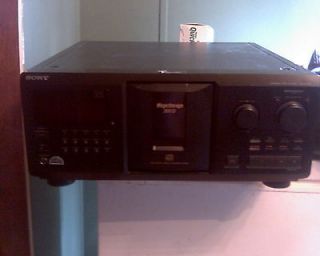 300 disc cd player in CD Players & Recorders