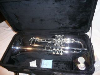 2012 Besson Silver Plated Bb Trumpet BE2000L 2 Performance Series 