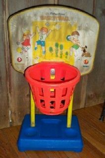 VINTAGE 1973 FISHER PRICE BASKETBALL Net GAME #199 with bell